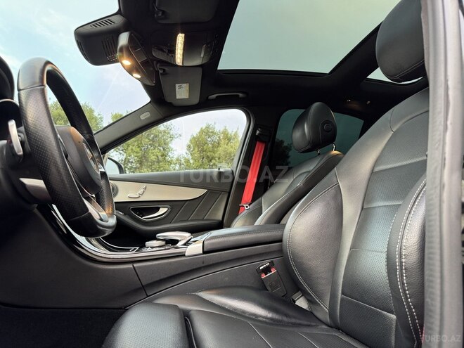 Mercedes C 300-9