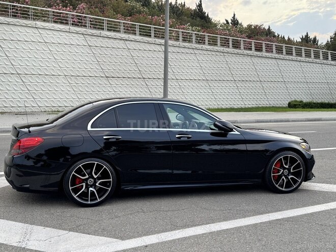 Mercedes C 300-13