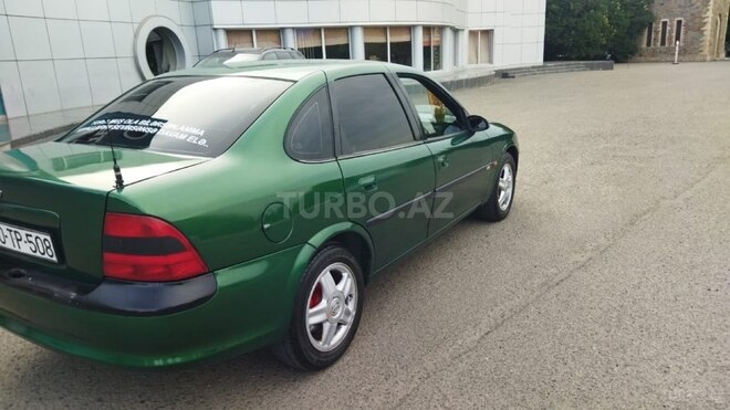 Opel Vectra 1996, 145,421 km - 1.8 l - Qazax