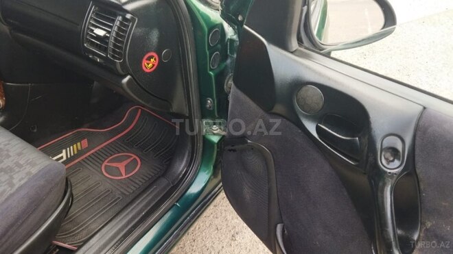 Opel Vectra 1996, 145,421 km - 1.8 l - Qazax