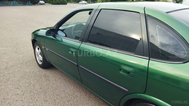 Opel Vectra 1996, 145,421 km - 1.8 l - Qazax
