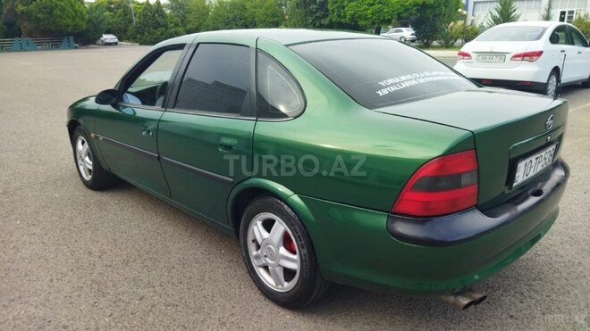 Opel Vectra 1996, 145,421 km - 1.8 l - Qazax