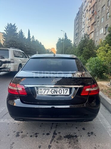 Mercedes E 350 2010, 283,000 km - 3.5 l - Bakı