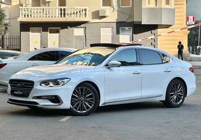 Hyundai Grandeur-2