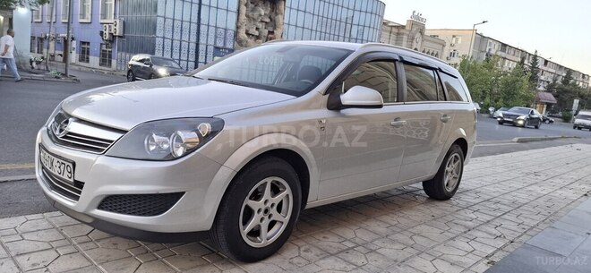 Opel Astra 2010, 280,000 km - 1.3 l - Bakı
