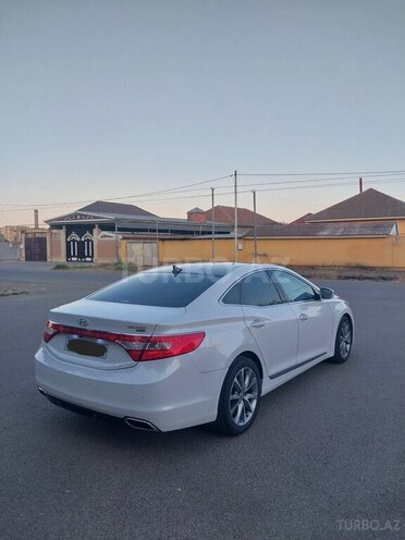 Hyundai Grandeur 2015, 220,000 km - 2.2 l - Bakı