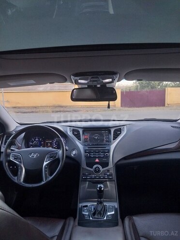 Hyundai Grandeur 2015, 220,000 km - 2.2 l - Bakı