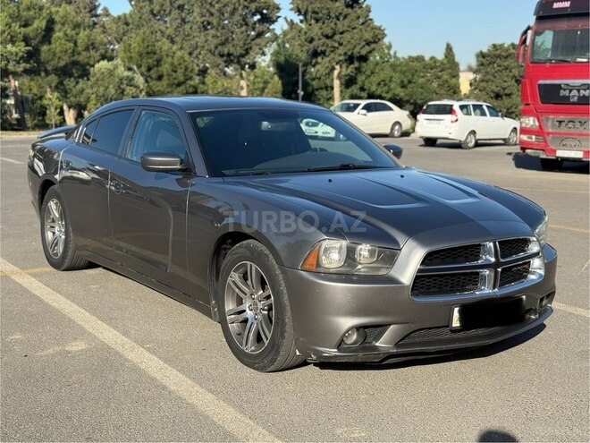 Dodge Charger-4