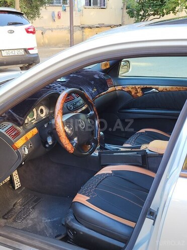 Mercedes E 240 2002, 386,398 km - 2.6 l - Bakı