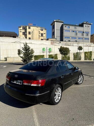 Hyundai Sonata-6
