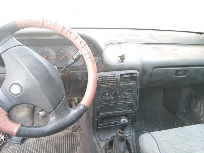 Daewoo Espero 1998, 319,822 km - 2.0 l - Salyan
