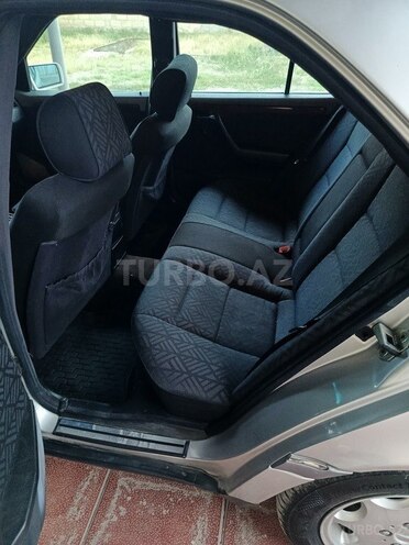 Mercedes C 220 1995, 449,890 km - 2.2 l - Gəncə