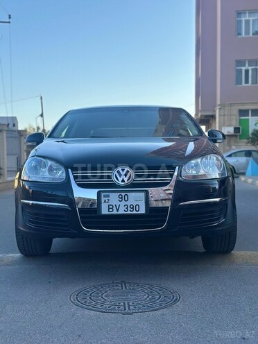Volkswagen Jetta-1