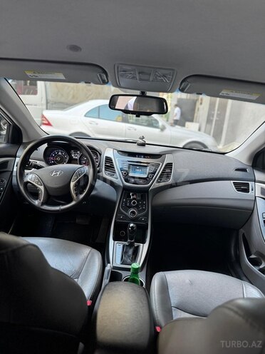 Hyundai Elantra 2014, 135,185 km - 1.8 l - Bakı