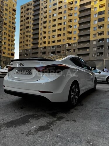 Hyundai Elantra 2014, 135,185 km - 1.8 l - Bakı