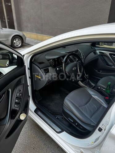 Hyundai Elantra 2014, 135,185 km - 1.8 l - Bakı
