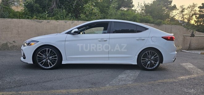 Hyundai Elantra 2017, 111,045 km - 1.6 l - Sumqayıt