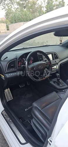 Hyundai Elantra 2017, 111,045 km - 1.6 l - Sumqayıt