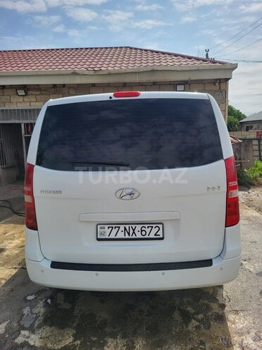 Hyundai H-1 2015, 255,000 km - 2.5 l - Bakı