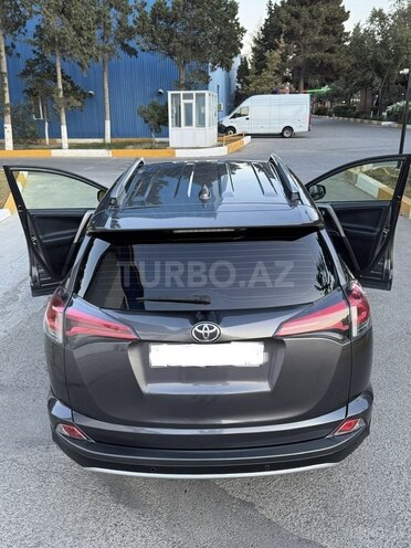 Toyota RAV4 2018, 133,315 km - 2.0 l - Bakı