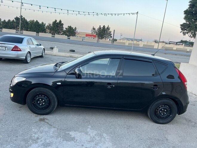Hyundai i30-10