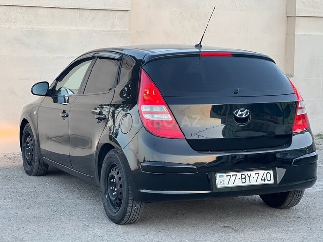 Hyundai i30-13