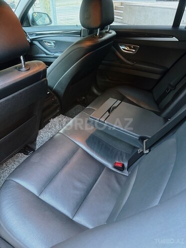 BMW 520-9