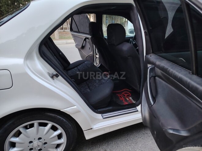 Mercedes C 200 2000, 335,500 km - 2.0 l - Sumqayıt