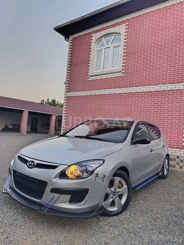 Hyundai i30-2