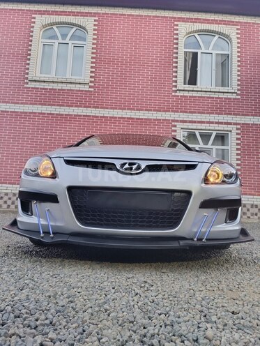 Hyundai i30 2007, 242,000 km - 1.4 l - Lənkəran