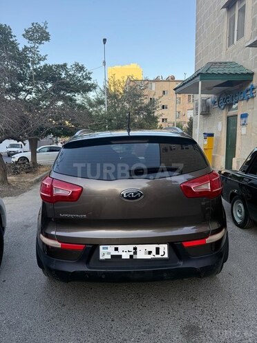 Kia Sportage 2011, 215,000 km - 2.0 l - Bakı