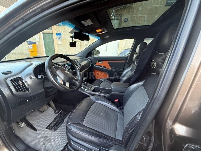 Kia Sportage 2011, 215,000 km - 2.0 l - Bakı