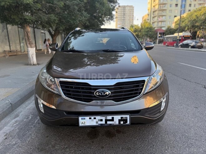 Kia Sportage 2011, 215,000 km - 2.0 l - Bakı