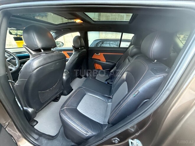 Kia Sportage 2011, 215,000 km - 2.0 l - Bakı