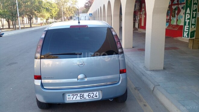 Opel Meriva-2