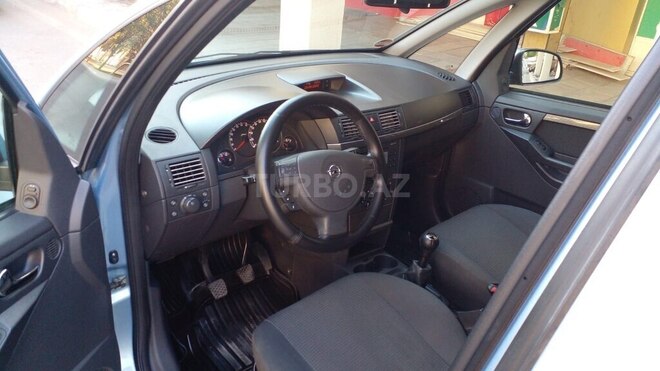 Opel Meriva-3