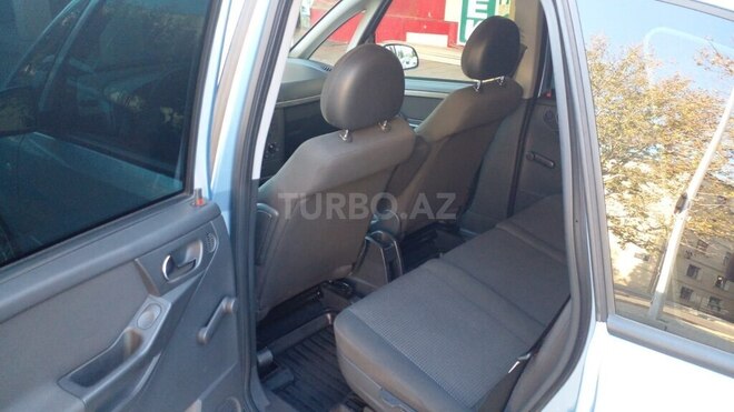 Opel Meriva-8