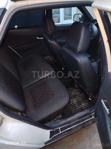 LADA (VAZ) Priora 2013, 300,000 km - 1.6 l - Qusar