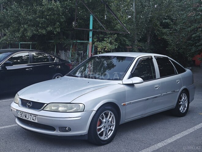 Opel Vectra-6