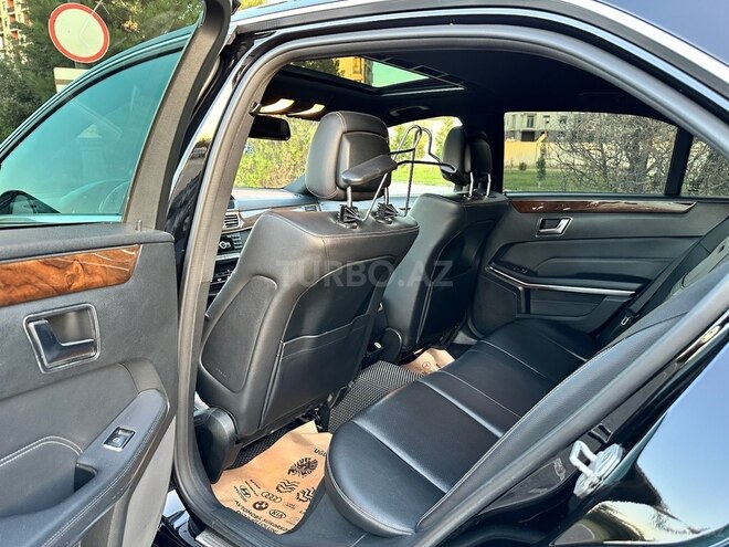 Mercedes E 220 d 2014, 227,718 km - 2.2 l - Bakı