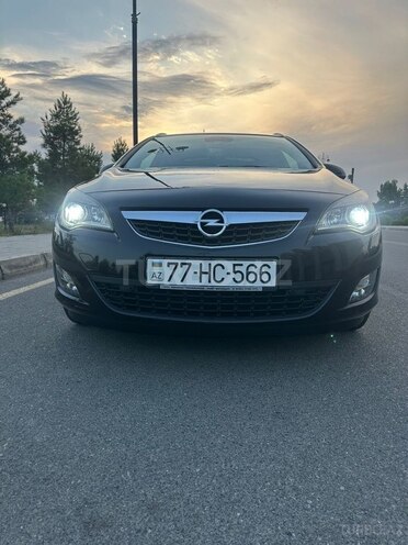Opel Astra 2011, 250,000 km - 2.0 l - Ağdaş