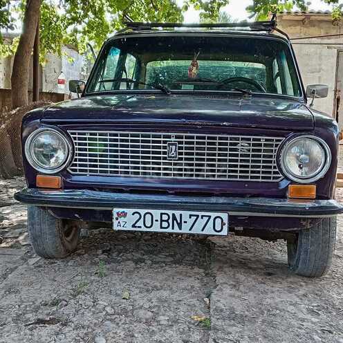 LADA (VAZ) 21011 1975, 138,000 km - 1.3 l - Salyan