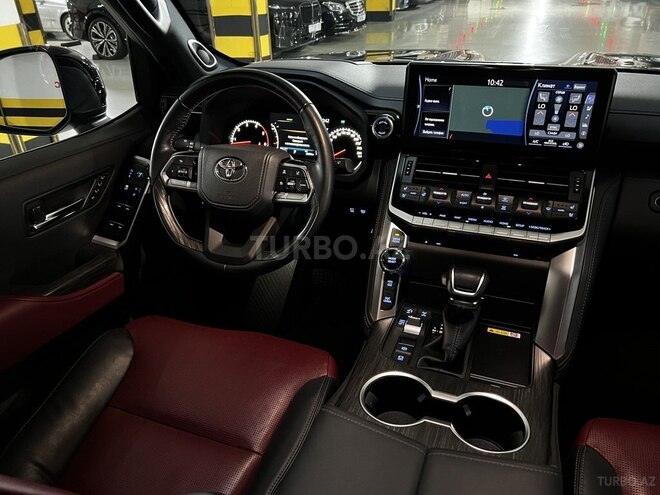 Toyota Land Cruiser 2022, 24,000 km - 3.3 l - Bakı