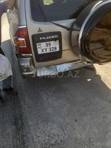 Mitsubishi Pajero 2000, 220,000 km - 3.0 l - Bakı