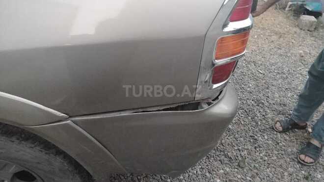 Mitsubishi Pajero 2000, 220,000 km - 3.0 l - Bakı