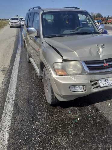 Mitsubishi Pajero 2000, 220,000 km - 3.0 l - Bakı