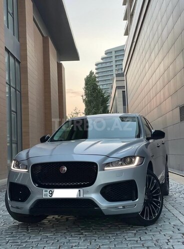 Jaguar F-Pace R 2017, 130,000 km - 2.0 l - Bakı