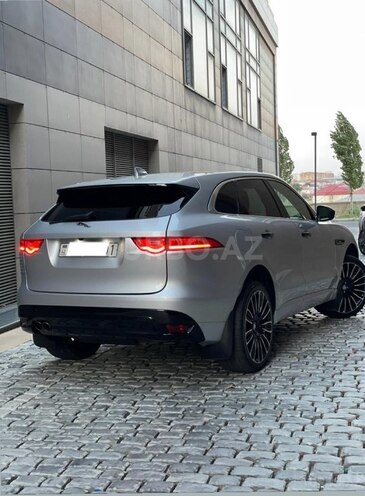 Jaguar F-Pace R 2017, 130,000 km - 2.0 l - Bakı