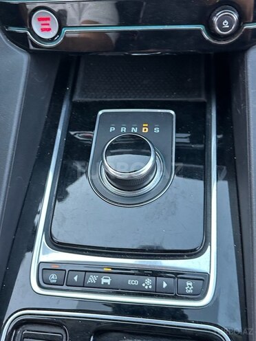 Jaguar F-Pace R 2017, 130,000 km - 2.0 l - Bakı