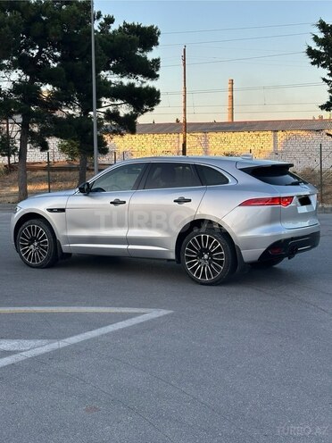 Jaguar F-Pace R 2017, 130,000 km - 2.0 l - Bakı